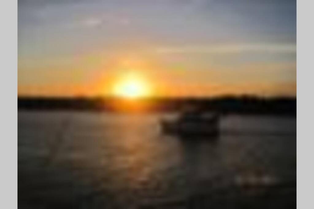 ハリウッドSteps From The Beach Right On The Waterfrontアパートメント エクステリア 写真